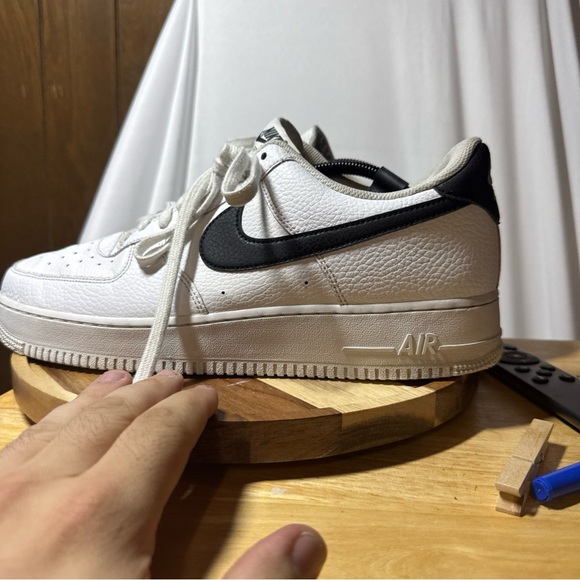 Nike Air Force 1 '07 Low White Black Pebbled Leather AF1 CT2302-100 Men's 13 - Picture 1 of 8
